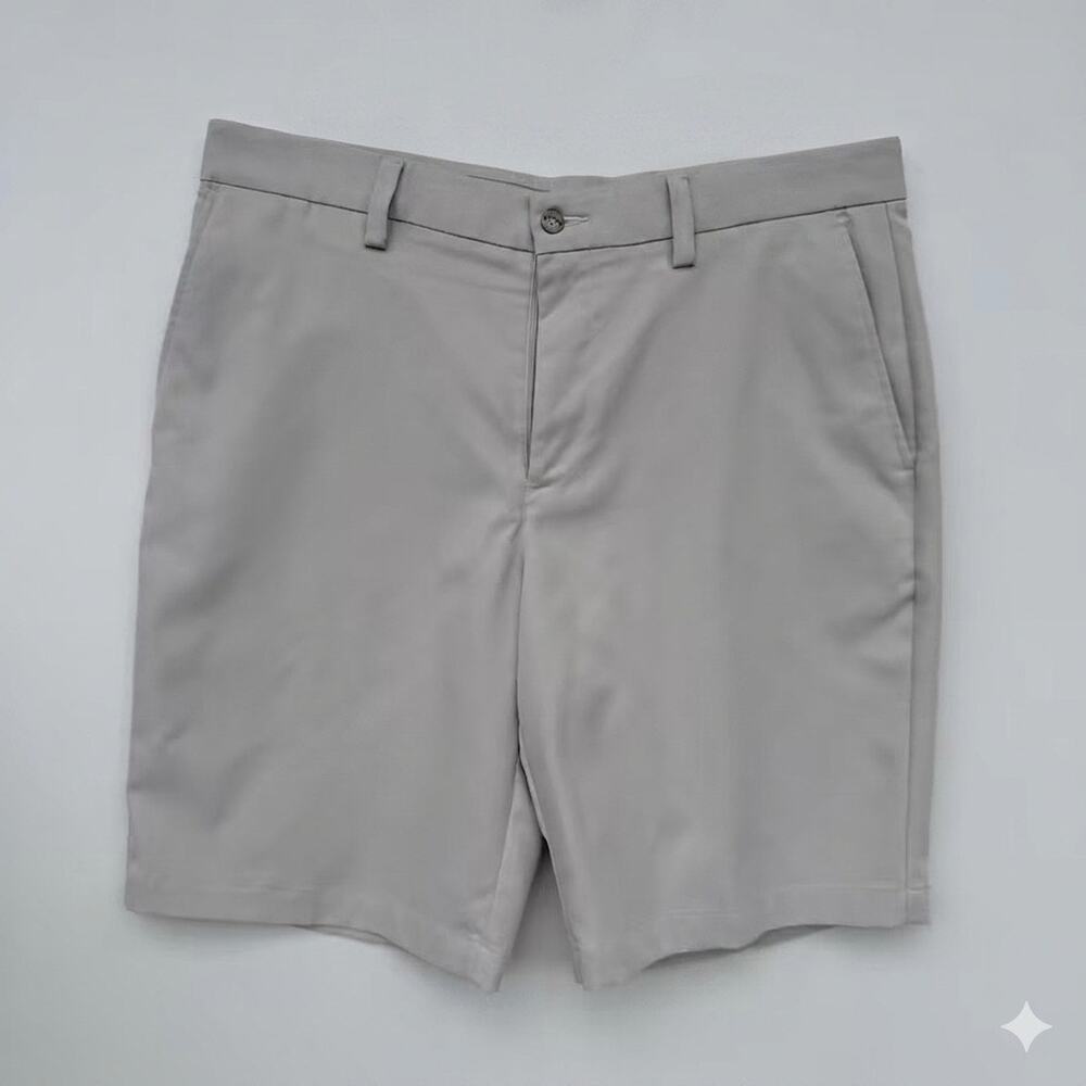 Callaway Men's Golf Shorts Size 34 Gray Flat Front Performance Stretch Opti-Dri
